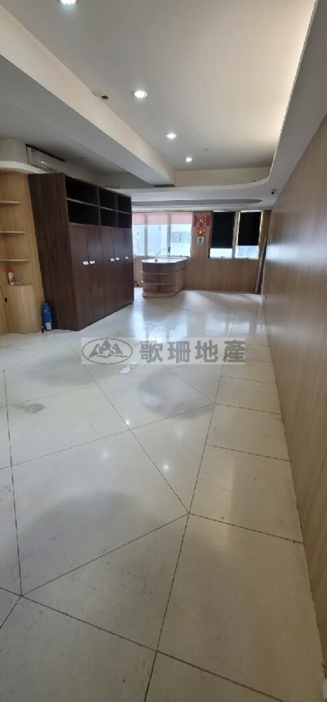hz1745309444170560.jpg