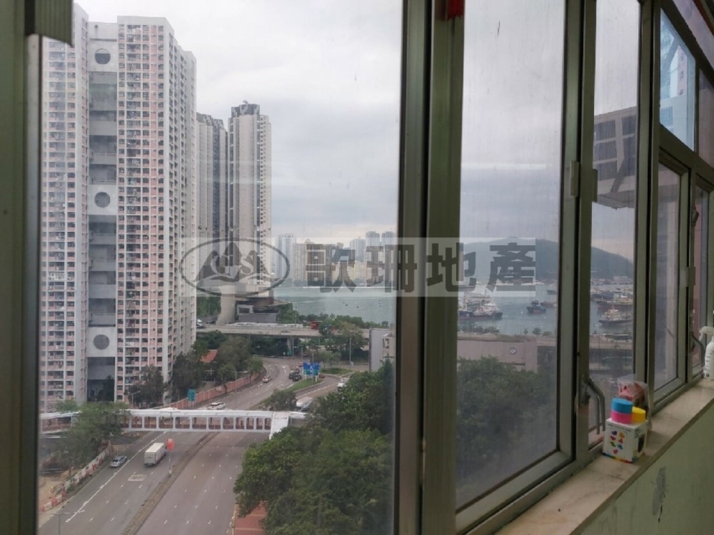 華俊工業中心 - 歌珊地產有限公司 - 葵荃區工商舖專家