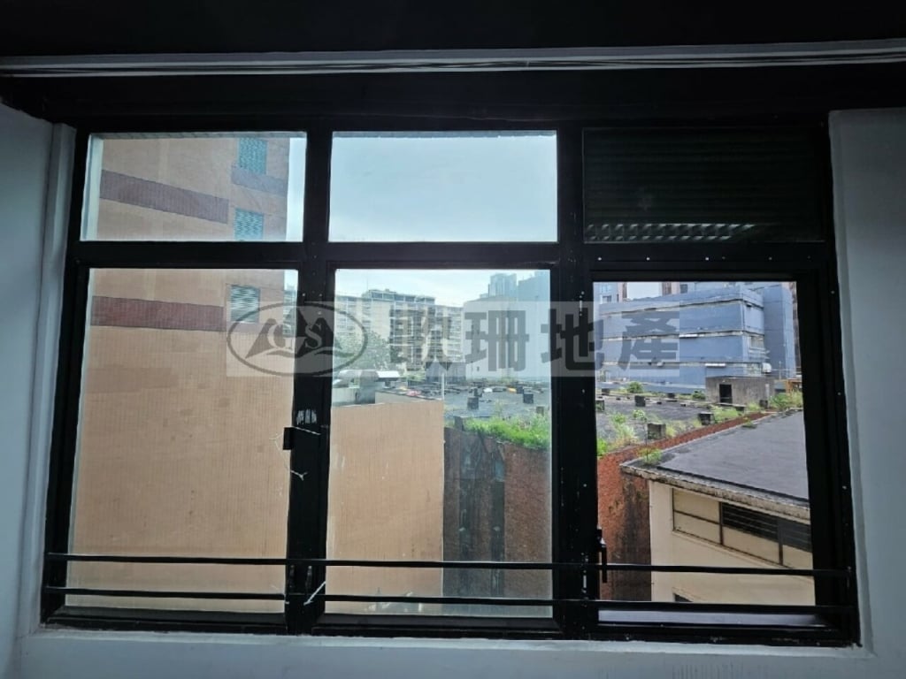 時貿中心 - 歌珊地產有限公司 - 葵荃區工商舖專家