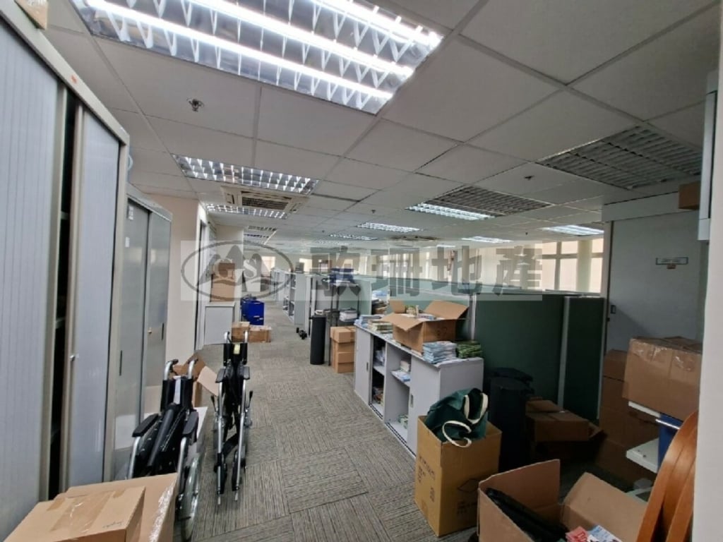 美聯工業大廈 - 歌珊地產有限公司 - 葵荃區工商舖專家